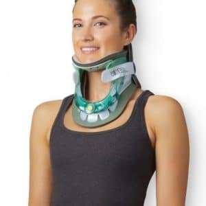 צווארון קשיח מתכוונן ויסטה אספן Cervical Collar